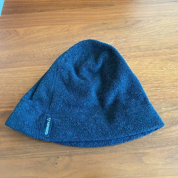 Gerry Winter Beanie Hat - Picture 1 of 5